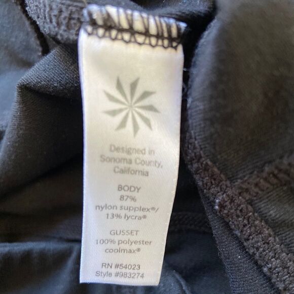 Athleta crop leggings  - Picture 5 of 8